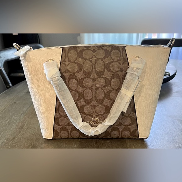 Coach KACEY SATCHEL IN COLORBLOCK SIGNATURE CANVAS - Picture 2 of 14